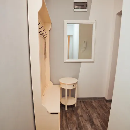 Apartment Central 1bd Free Private Garage